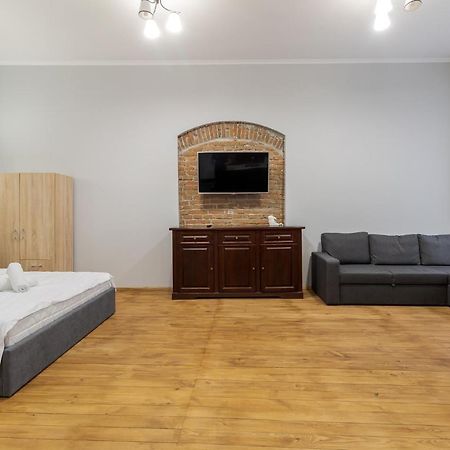 Apartment On Stavropihiiska Street 3 Lviv Eksteriør billede