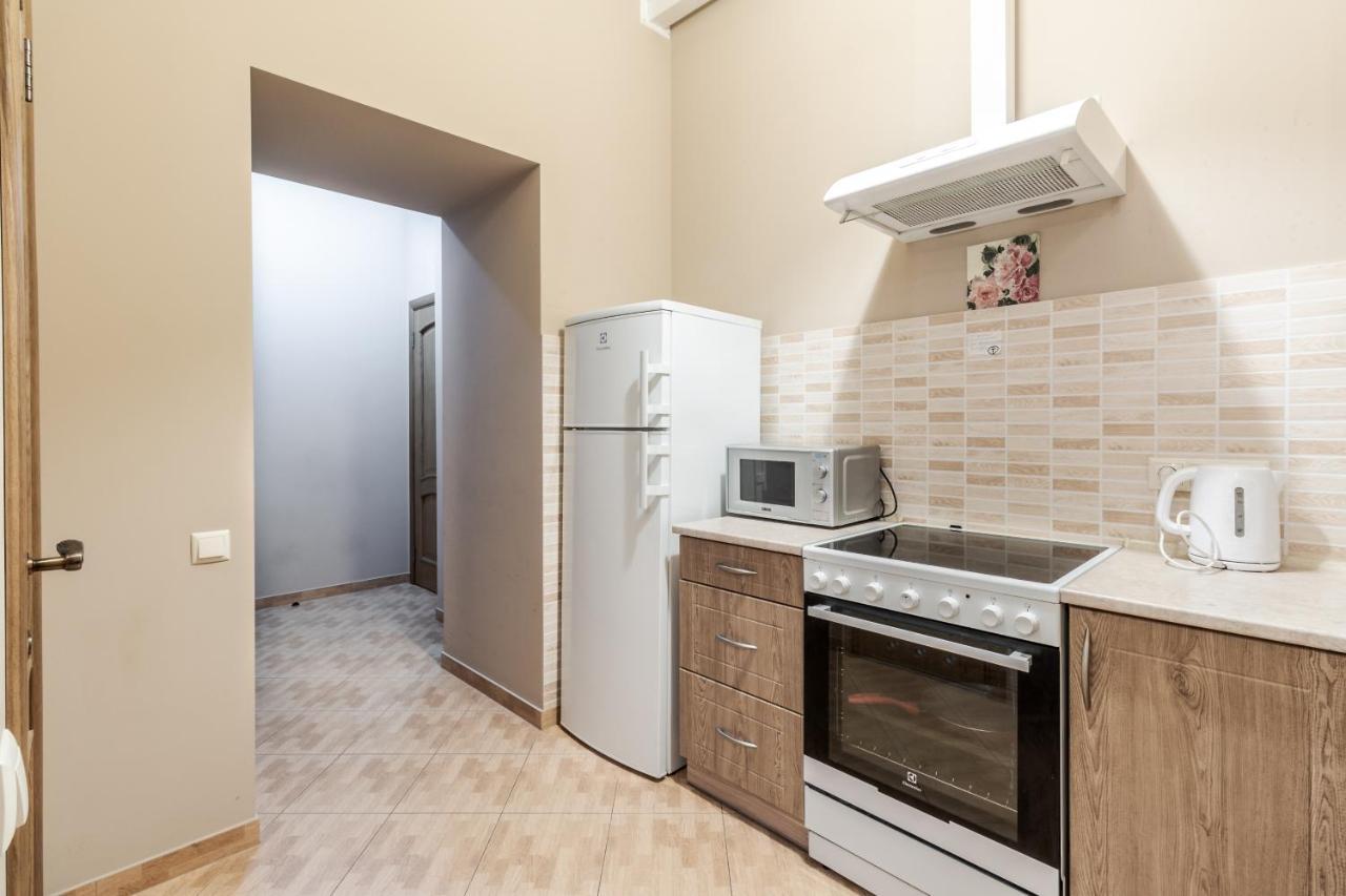 Apartment On Stavropihiiska Street 3 Lviv Eksteriør billede
