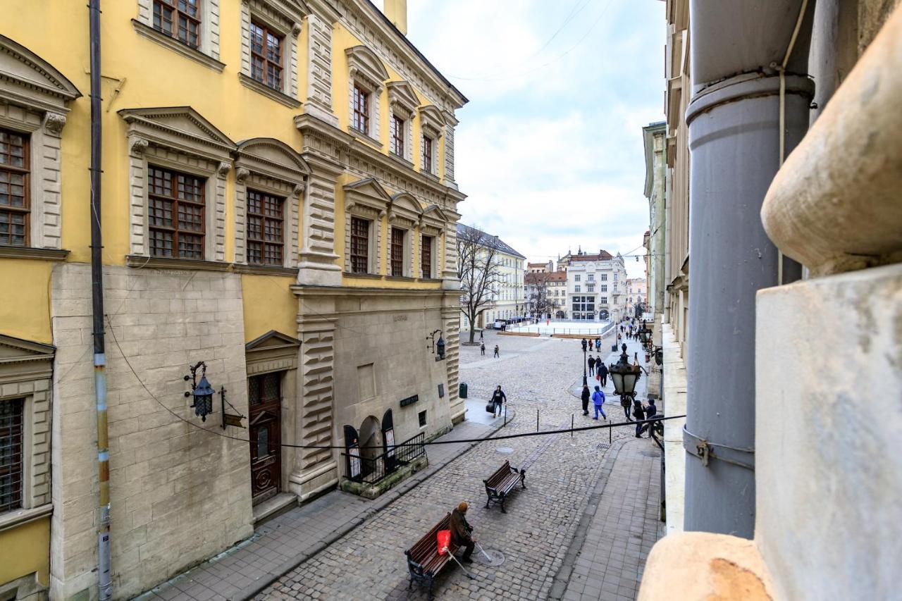 Apartment On Stavropihiiska Street 3 Lviv Eksteriør billede